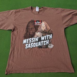 Jack Links Messin With Sasquatch Brown Tee XL